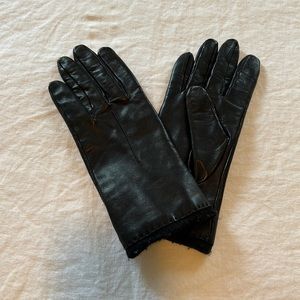 Nordstrom Women’s 7 Black Leather Gloves